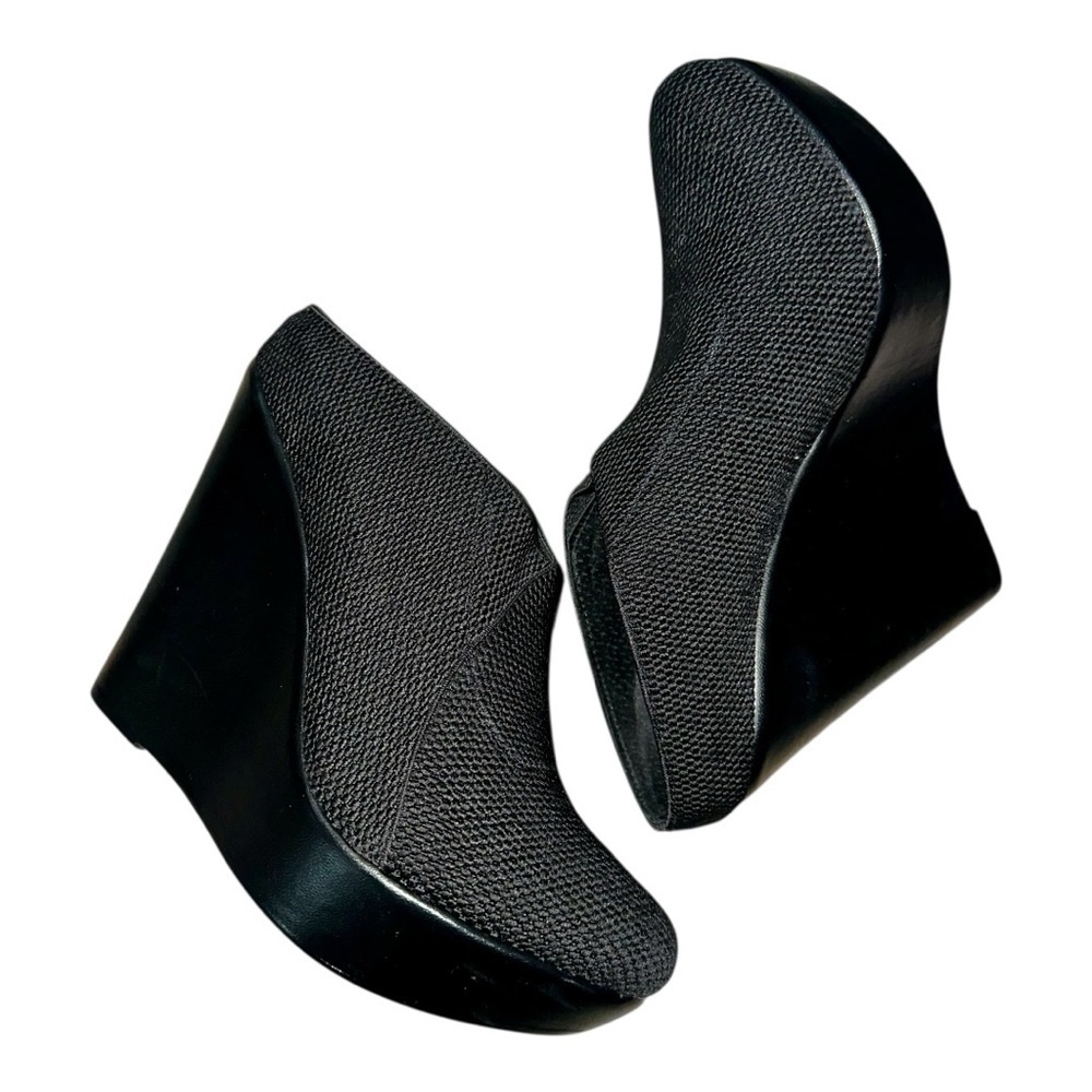 Women's Black Knit Wedge Slip-On Wedges